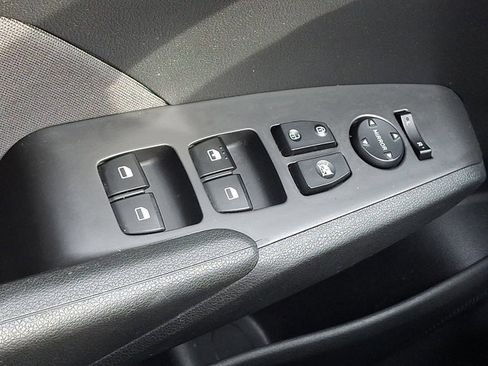 Used 2019 Hyundai Accent SE image 25