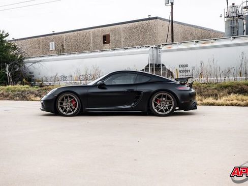 Used 2017 Porsche 718 Cayman image 42