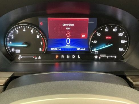 Used 2022 Ford Explorer Limited w/ Hybrid Equipment Group 310A image 32