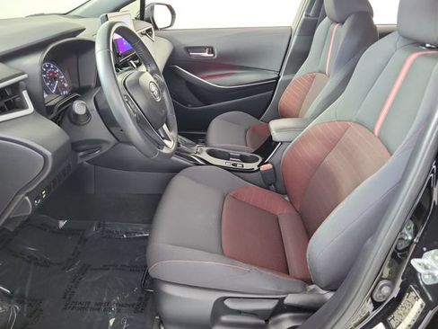 Used 2025 Toyota Corolla SE FWD image 19