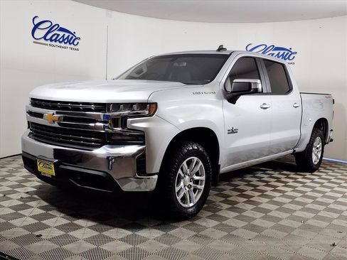 Used 2019 Chevrolet Silverado 1500 LT w/ Texas Edition image 6