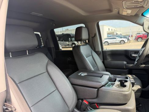 Used 2021 Chevrolet Silverado 2500 W/T w/ WT Convenience Package AWD/4WD image 28