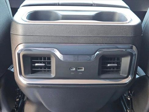Used 2023 GMC Sierra 1500 Elevation AWD/4WD image 23