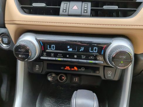 Used 2023 Toyota RAV4 XLE Premium FWD image 26