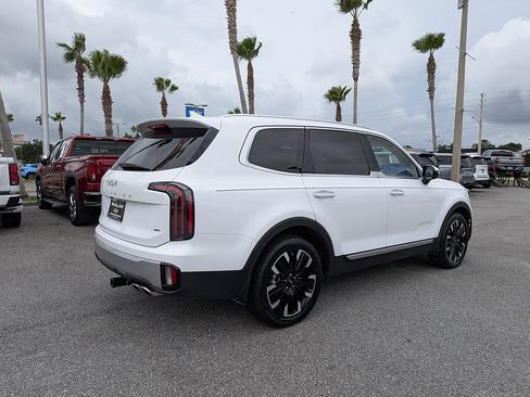 Used 2023 Kia Telluride SX AWD/4WD image 15
