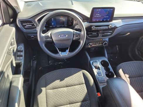 Used 2023 Ford Escape Active image 6