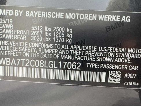 Used 2020 BMW 740i w/ Premium Package RWD image 39