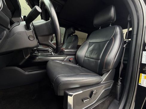 Used 2021 Ford F150 Lariat w/ Equipment Group 502A High image 6