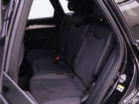 Certified 2024 Audi Q5 e Premium Plus w/ Premium Plus Package image 13