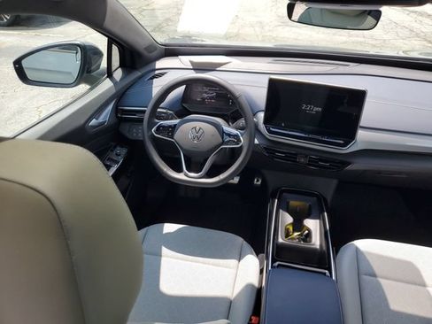 Certified 2025 Volkswagen ID.4 Pro S AWD/4WD image 7