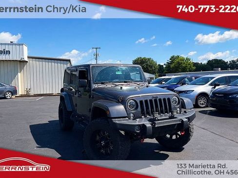 Used 2016 Jeep Wrangler Unlimited Sahara AWD/4WD image 1