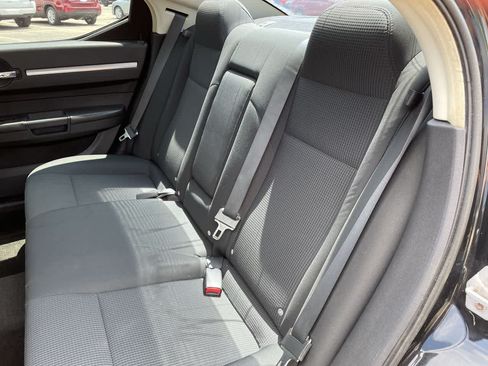 Used 2009 Dodge Charger SXT RWD image 18
