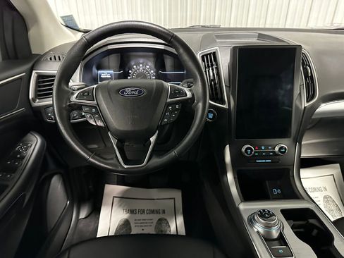 Used 2022 Ford Edge SEL w/ Convenience Package AWD/4WD image 9