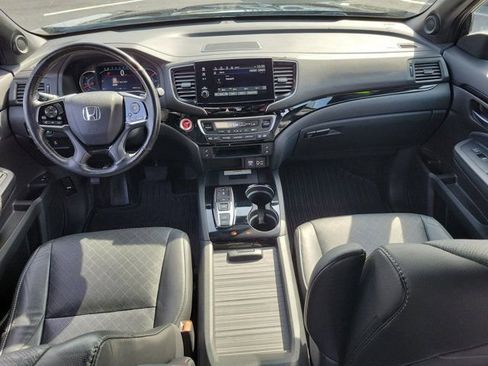 Used 2021 Honda Passport Elite image 2