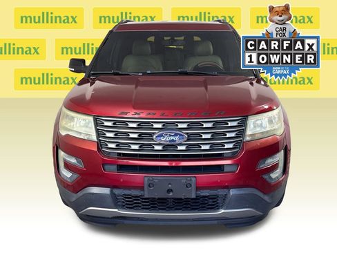 Used 2016 Ford Explorer XLT w/ Equipment Group 202A FWD image 15