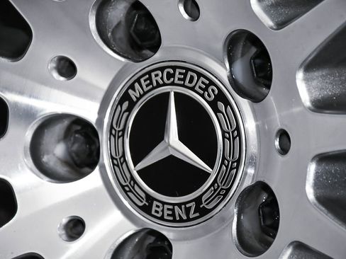 Used 2023 Mercedes-Benz S 500 4MATIC image 86