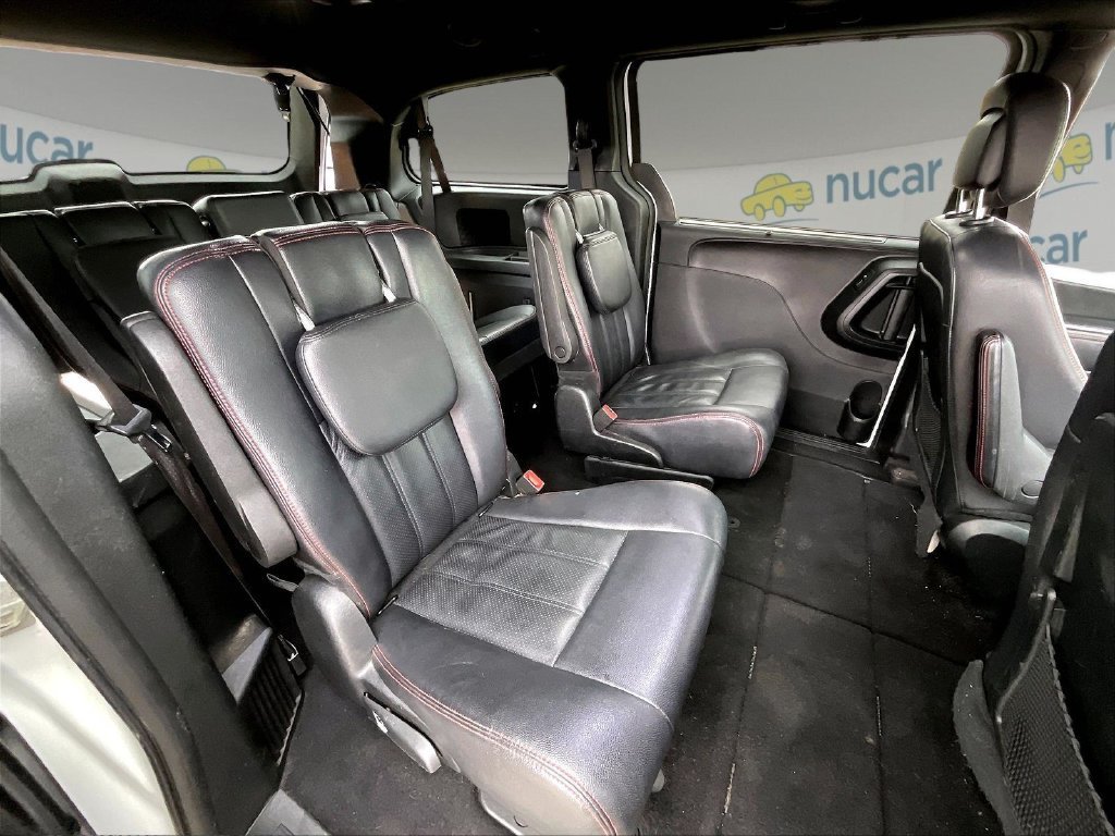 Used 2019 Dodge Grand Caravan GT FWD image 15