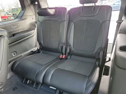 New 2025 Jeep Grand Cherokee L Altitude image 25