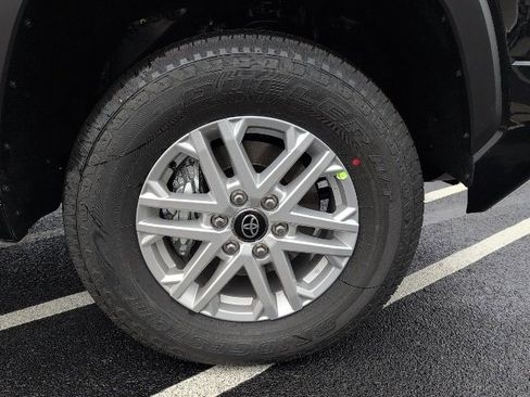 New 2026 Toyota Tundra SR5 image 5