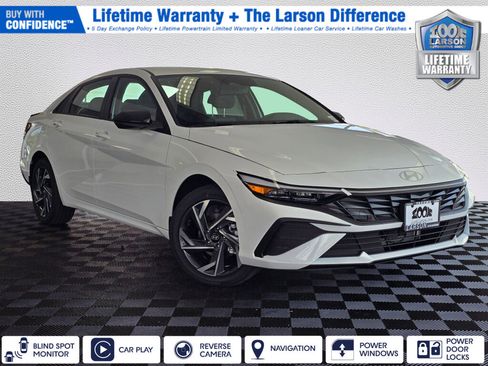 New 2025 Hyundai Elantra SEL image 1
