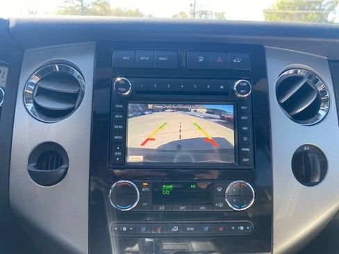 Used 2012 Ford Expedition Limited image 19