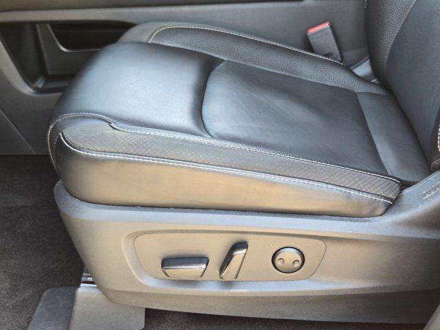 Used 2024 Nissan Pathfinder SL FWD image 24