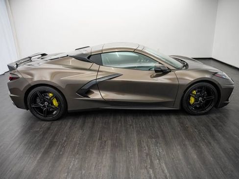 Used 2020 Chevrolet Corvette Stingray Coupe w/ 1LT RWD image 6