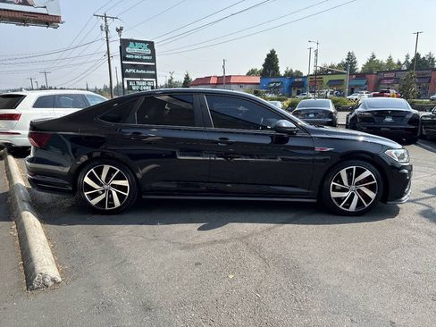 Used 2021 Volkswagen Jetta GLI FWD image 7