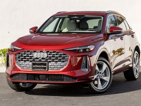 New 2026 Audi Q5 Premium Plus AWD/4WD image 1