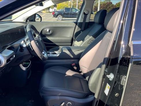 New 2026 Hyundai Ioniq 9 SEL image 9