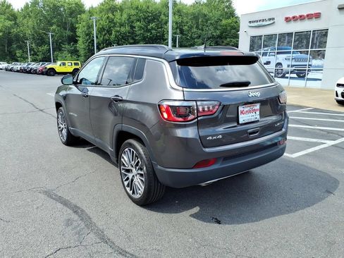 Used 2023 Jeep Compass Limited w/ Elite Group AWD/4WD image 8