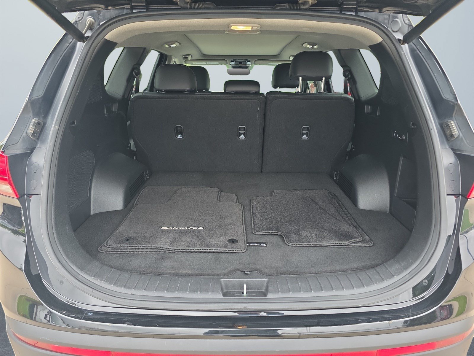 Certified 2023 Hyundai Santa Fe Limited AWD/4WD image 16
