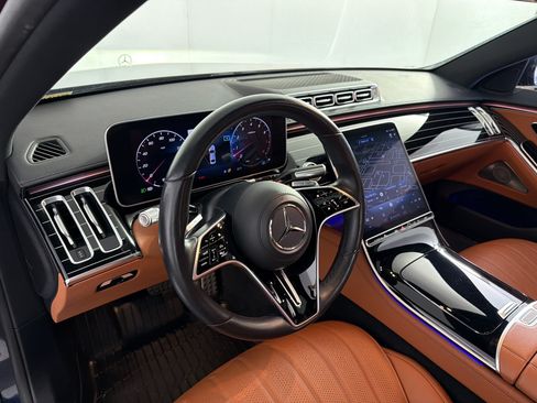 Certified 2023 Mercedes-Benz S 500 4MATIC image 4