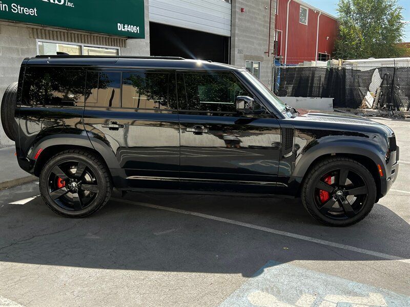 Used 2021 Land Rover Defender 110 X AWD/4WD image 9