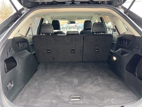 Used 2023 Ford Edge SEL image 15