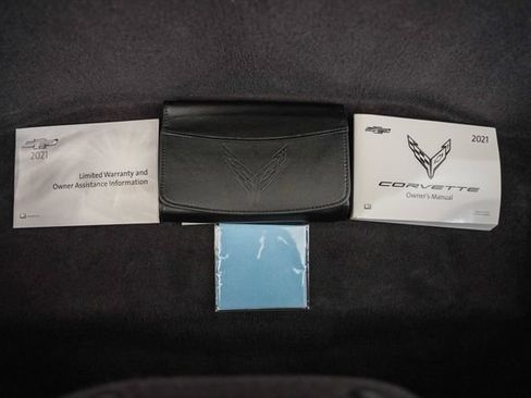 Used 2021 Chevrolet Corvette Stingray Coupe w/ 1LT RWD image 35