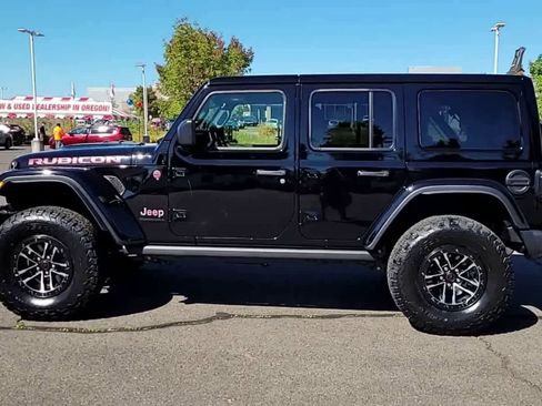 New 2025 Jeep Wrangler Unlimited Rubicon image 5