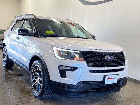 Used 2019 Ford Explorer Sport w/ Equipment Group 401A image 2