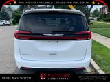 Used 2022 Chrysler Pacifica Touring-L image 5