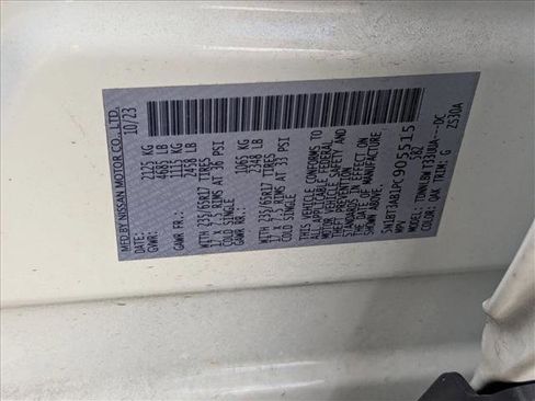 Used 2023 Nissan Rogue S image 22