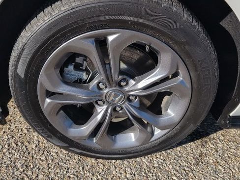 Used 2023 Honda Accord EX-L image 22