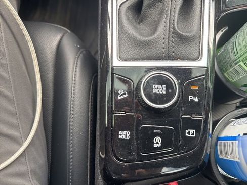 Used 2023 Kia Sportage SX FWD image 13