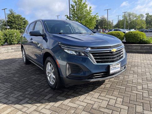 Used 2024 Chevrolet Equinox LT AWD/4WD image 7