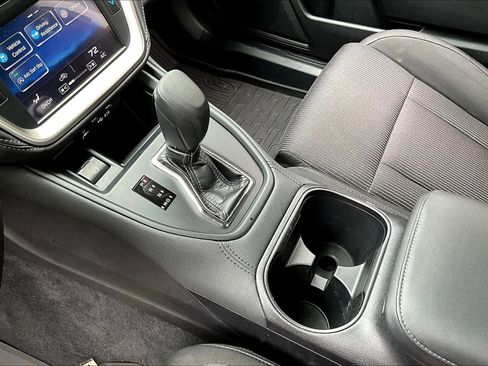 Used 2022 Subaru Legacy image 15