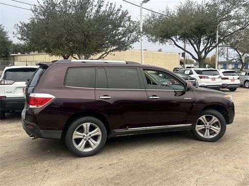 Used 2012 Toyota Highlander Limited image 4