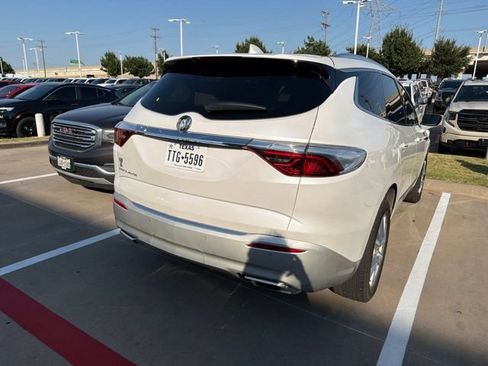 Used 2024 Buick Enclave Essence w/ Experience Buick Package FWD image 3