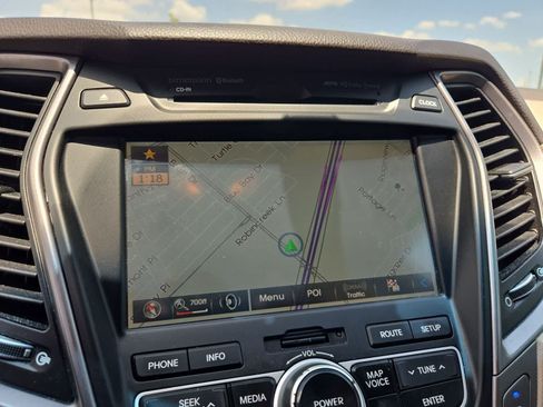 Used 2014 Hyundai Santa Fe GLS FWD image 26