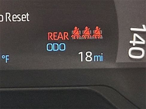 Used 2025 Toyota RAV4 XLE image 6