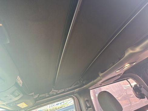 Used 2021 Jeep Wrangler Sport image 23