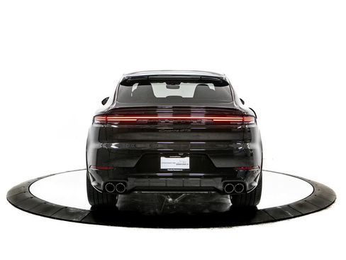 New 2026 Porsche Cayenne GTS AWD/4WD image 6